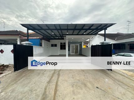 Taman Puteri Wangsa Jalan Jenawi Single Storey Endlot House For Sale, Johor, Ulu Tiram