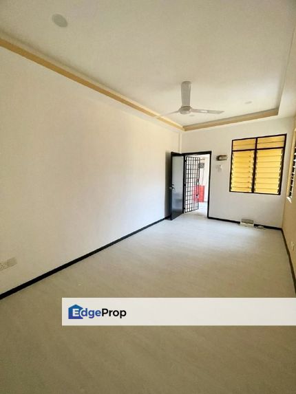 Kangkar Pulai Pangsapuri Jentayu Low Cost Flat Level 5 for Sale, Johor, Johor Bahru