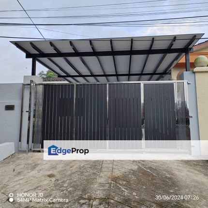 Taman Sri Skudai 1 Storey Semi D Fully Renovated + Fully Extended for Sale, Johor, Skudai