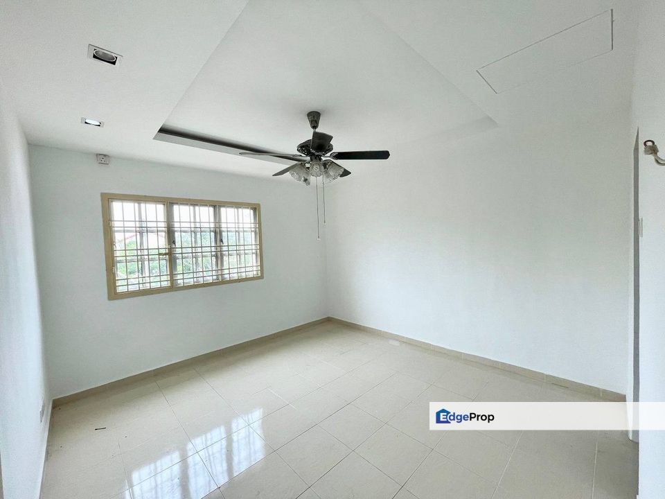Taman Kota Masai Jalan Pulasan Double Storey House For Sale, Johor, Pasir Gudang