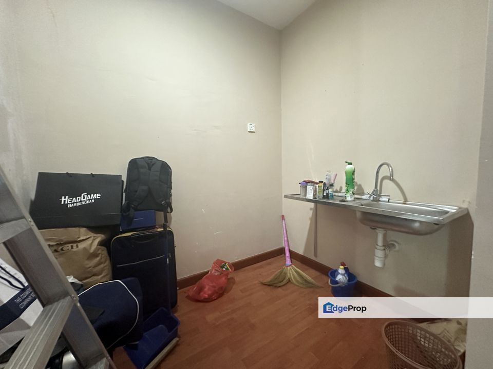 Tampoi Johor Bahru Super Large Single Storey Terrace House For Sale, Johor, Tampoi
