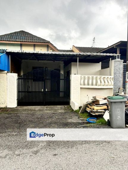 Taman Universiti 1 Storey Terrace House For Sale, Johor, Skudai