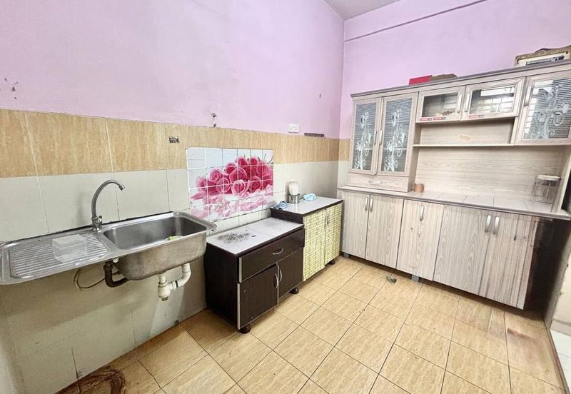 Indah Court Apartment