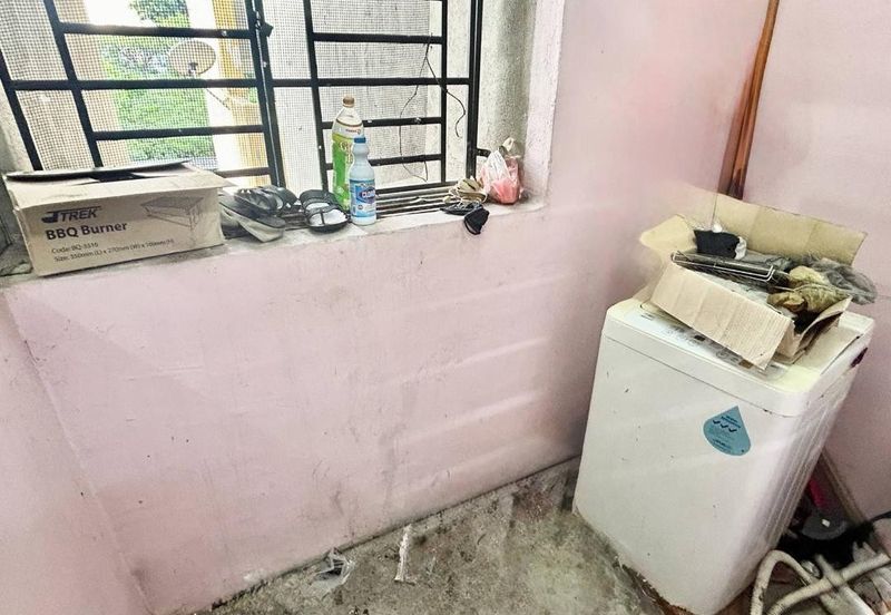 Indah Court Apartment