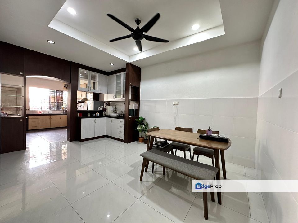Taman Impian Emas Double Storey Partial Furnished, Johor, Skudai