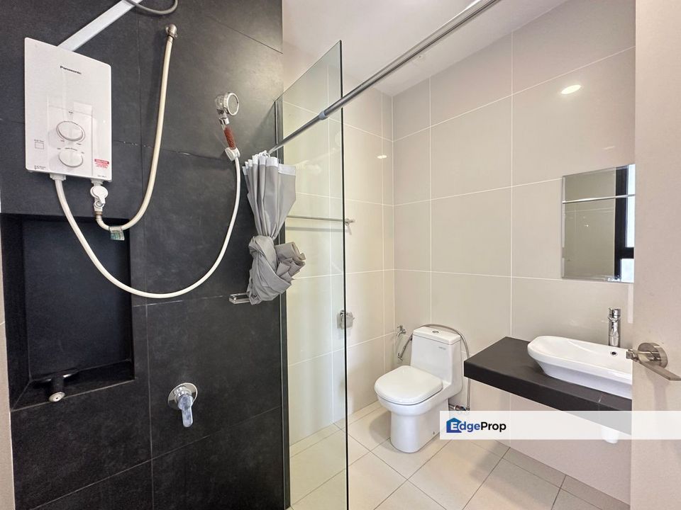 Eco Nest @ Have Balcony / Fully Furnished , Johor, Nusajaya