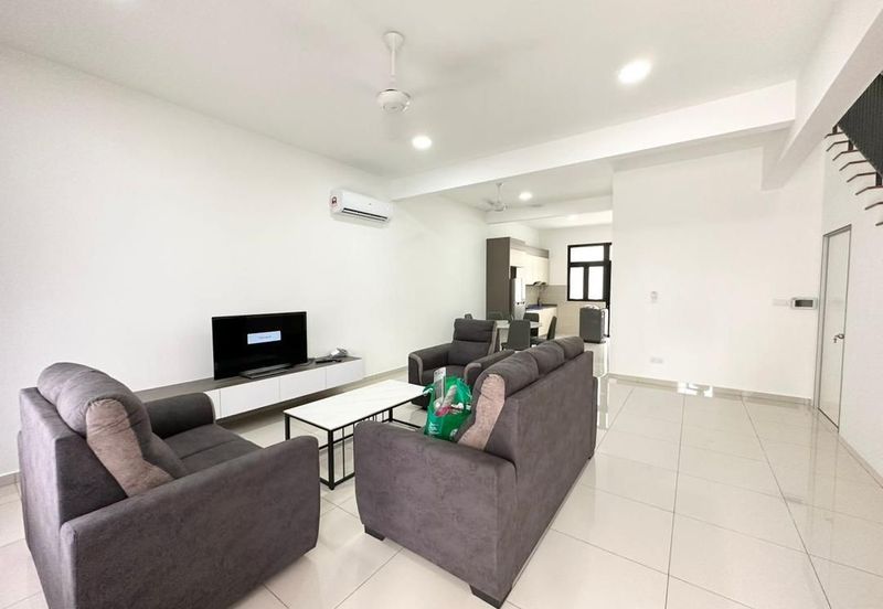 Sunway Citrine Lakehomes