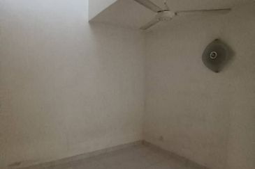 Taman Sutera,Perling 1.5 Storey @ Partial Furnished @ G&G