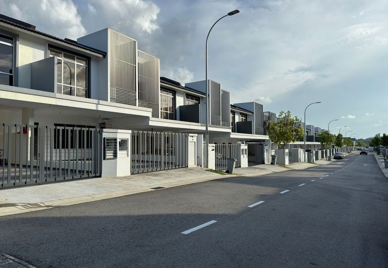 Iconia Garden Residence @ Taman Impian Emas