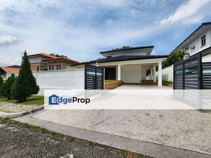 JB Town Double Storey Bungalow, Johor, Johor Bahru