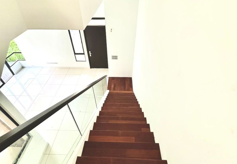 The Canal Garden South, Horizon Hills