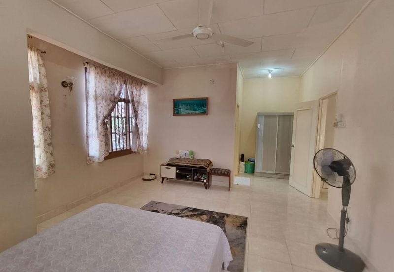 Taman Austin Perdana