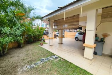 Taman Austin Perdana