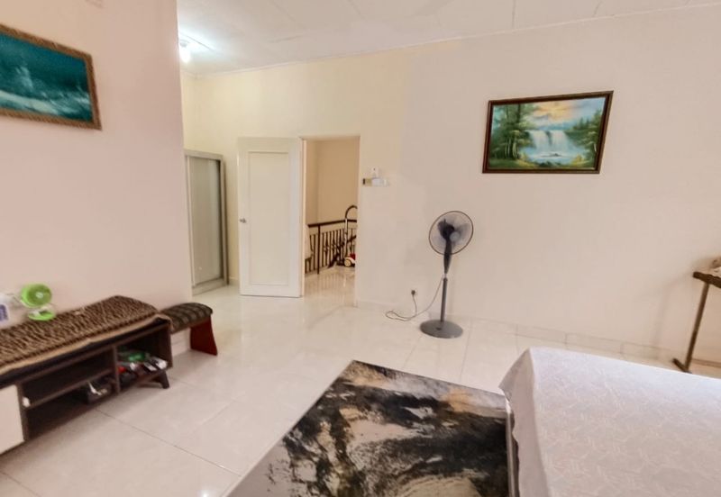 Taman Austin Perdana