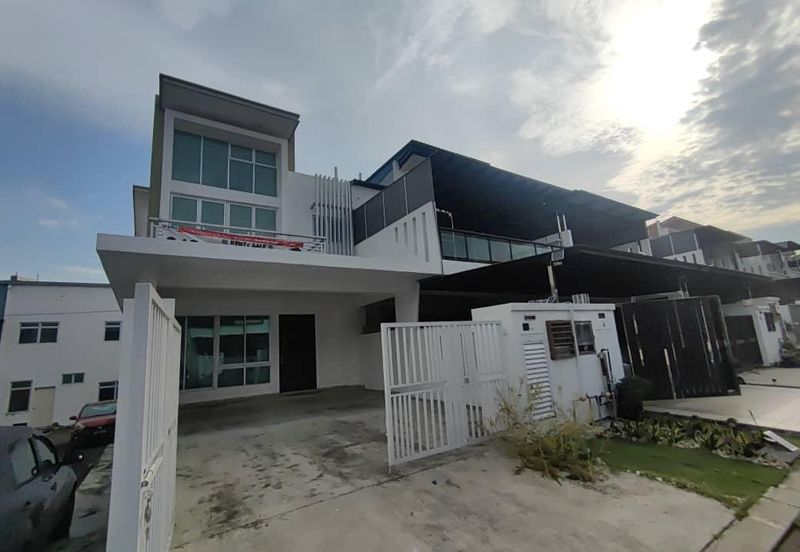 Maya Heights-Solar Series @ Bandar Seri Alam