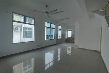 Maya Heights-Solar Series @ Bandar Seri Alam