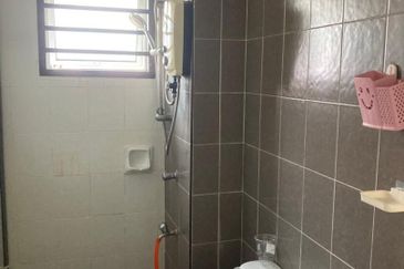 Paragon Suites @ CIQ