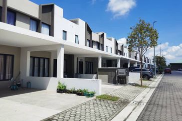 Sunway Citrine Lakehomes