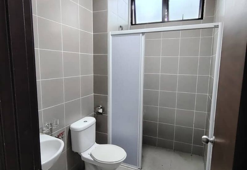 Senibong Cove Waterway Residences