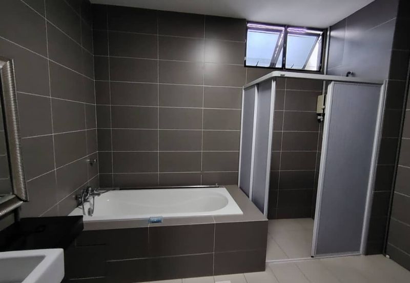 Senibong Cove Waterway Residences