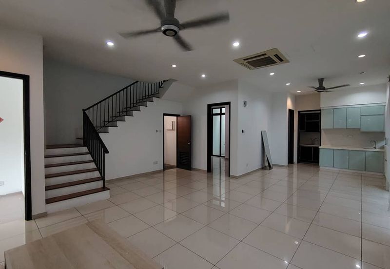 Senibong Cove Waterway Residences