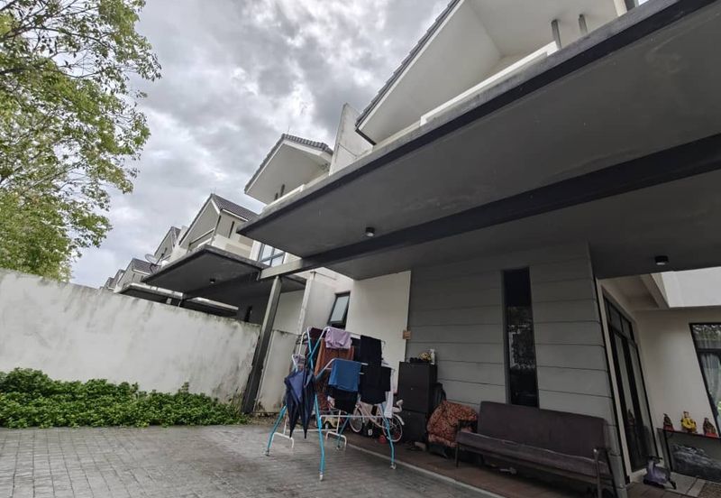 Avira Garden Terraces @ Medini