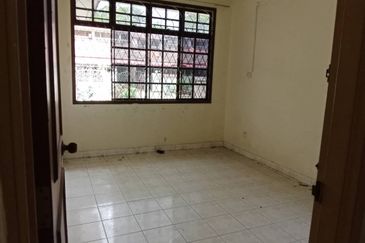 Seri Mutiara Apartment, Bandar Baru Seri Alam