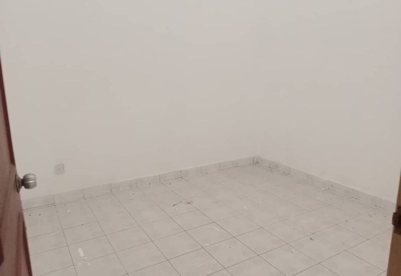 Seri Mutiara Apartment, Bandar Baru Seri Alam