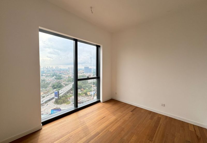 The Astaka @ 1 Bukit Senyum