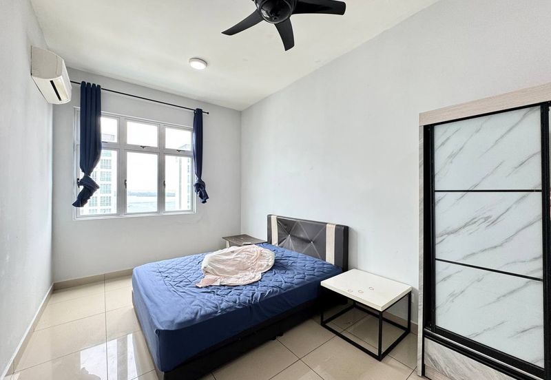 Meridin Bayvue Apartment