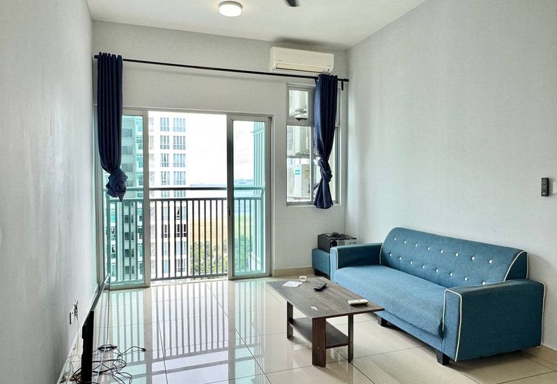 Meridin Bayvue Apartment