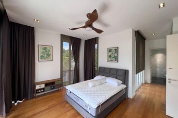 Emerald Bay @ Puteri harbour