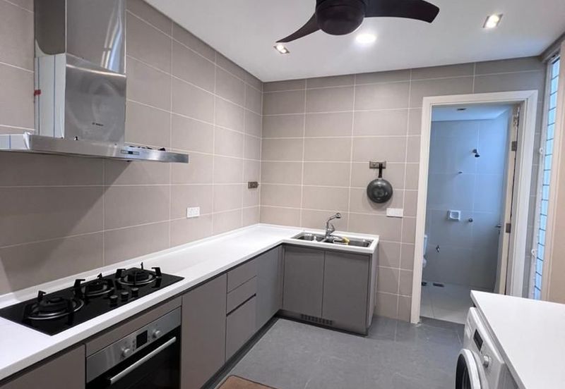 Emerald Bay @ Puteri harbour