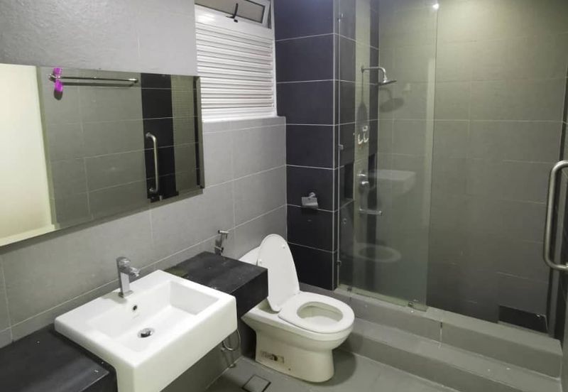 The WaterEdge Residences