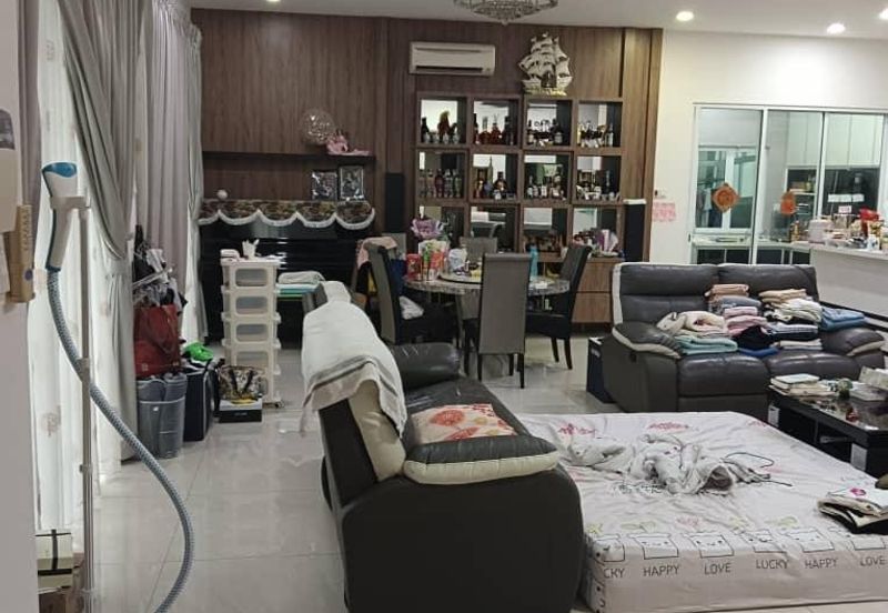 Isola Villa @ Senibong Cove