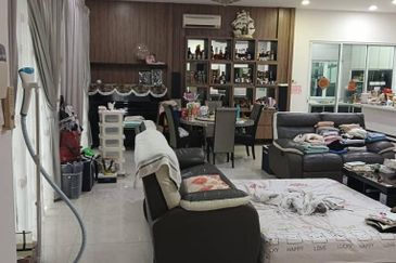 Isola Villa @ Senibong Cove