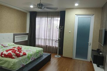 Isola Villa @ Senibong Cove