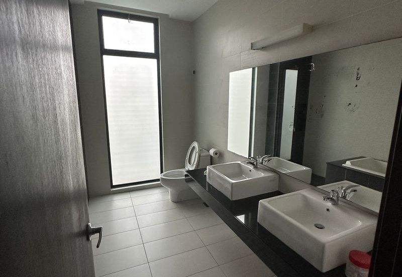 The Straits View Residences