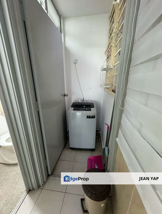 Lake View Suite Mount Austin, Johor, Johor Bahru