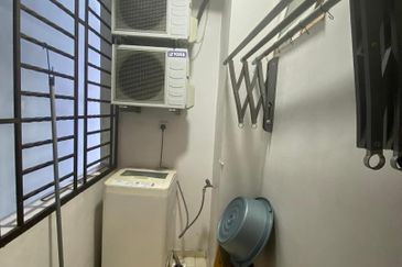 Sri Samudera Seaview Residence Suites