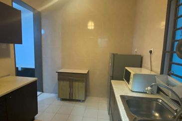 Sri Samudera Seaview Residence Suites