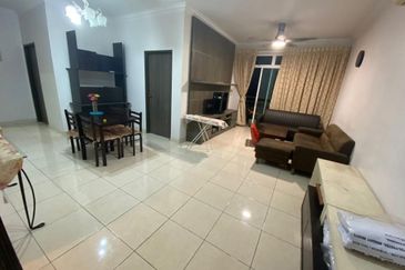 Sri Samudera Seaview Residence Suites