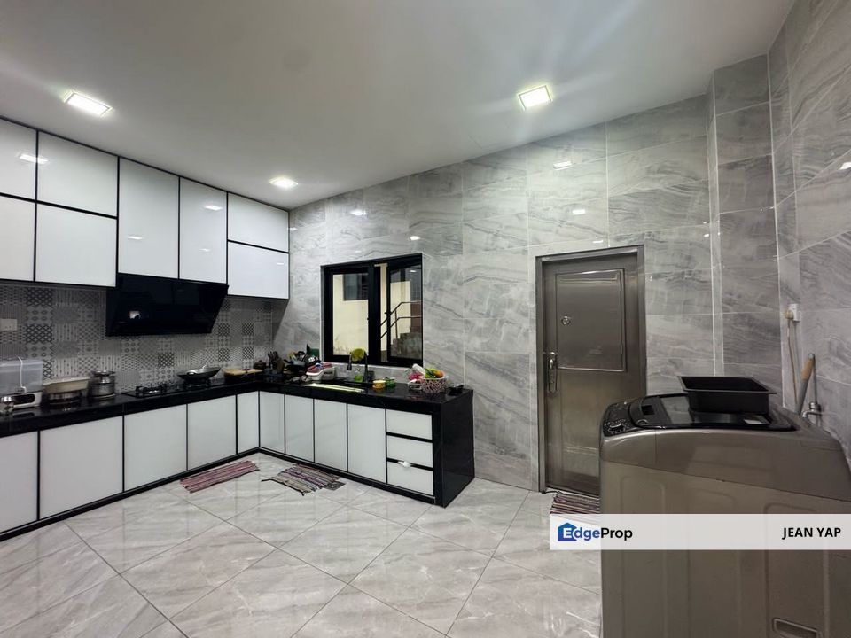 Kempas Utama Double Storey , Johor, Johor Bahru