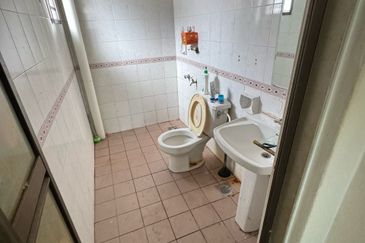 Bandar Baru Seri Alam