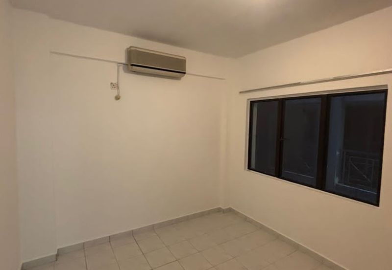 Pan Vista, Bandar Baru Permas Jaya