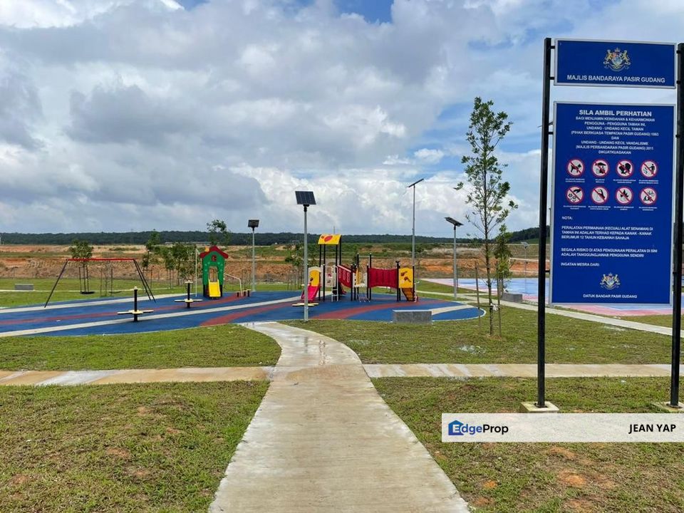 Layangkasa Double Storey Original Unit, Johor, Pasir Gudang