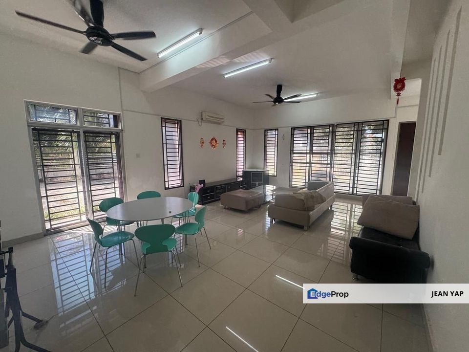 Jalan Camar Bandar Putra Kulai DSTH Corner, Johor, Kulai