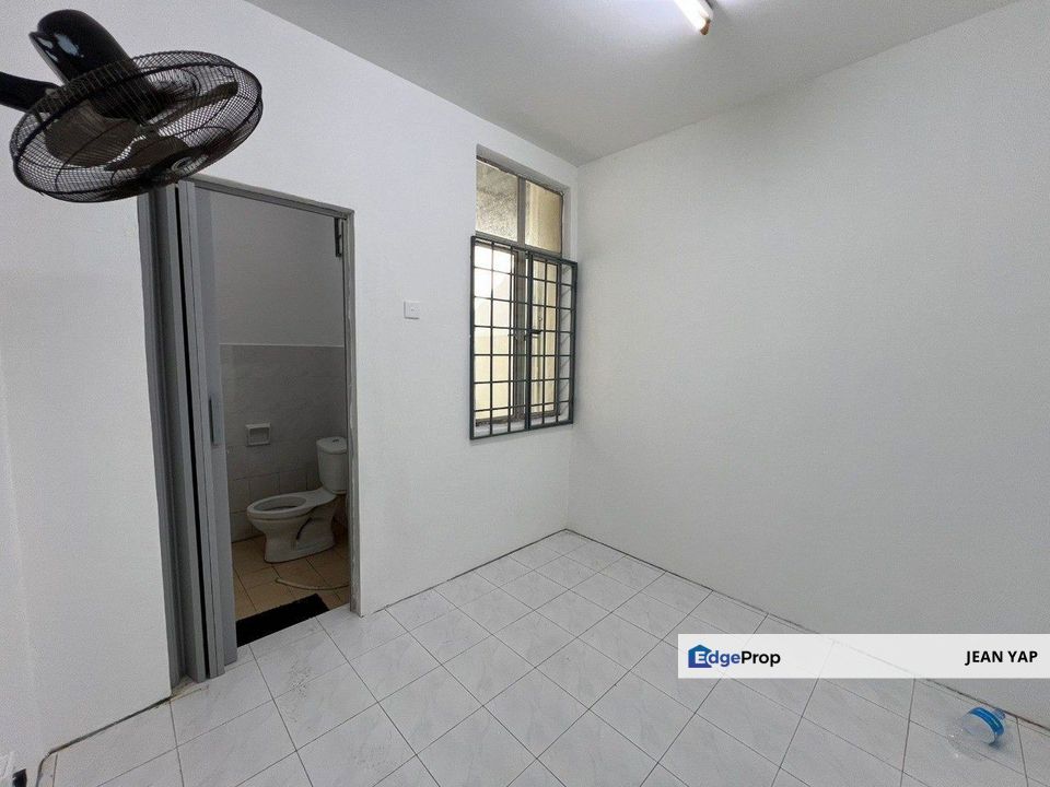 Summer Park Townhouse 3BR Duplex Type, Johor, Masai