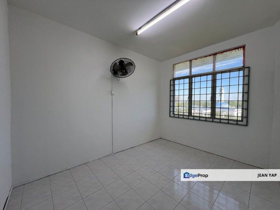 Summer Park Townhouse 3BR Duplex Type, Johor, Masai