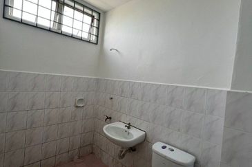 Summer Park Townhouse (Pangsapuri Alam Jaya), Bandar Baru Seri Alam